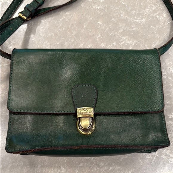 Patricia Nash Handbags - Patricia Nash Purse Green Leather Lanza Crossbody Bag